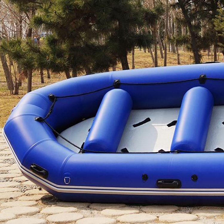 Barco inflable de PVC o Hypalo - Outdoor Adventure Rafting reseña y precio